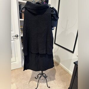 Like new. Free People black cowl neck sweater.